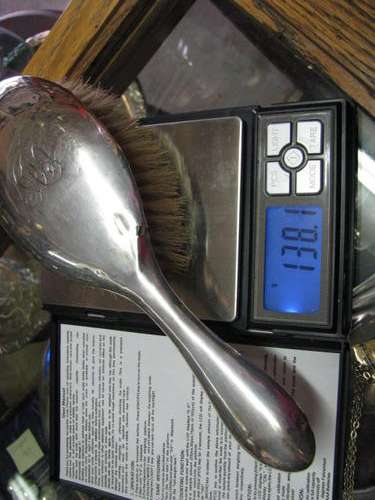 ***  HALLMARKED SILVER BRUSH...138.1 GRAMS ***