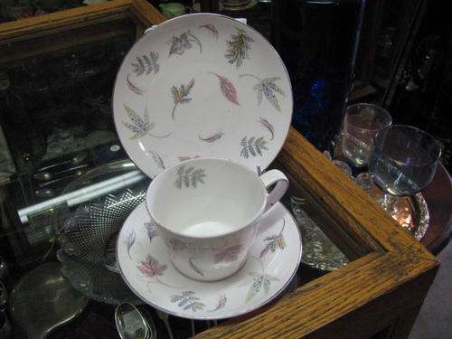 %%%% A TUSCAN BONE CHINA TRIO %%%%