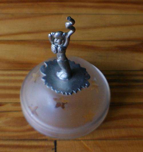 HAND MADE PEWTER LADY STANDING ON GLASS BASE@@@CRAAAAZZZY R1 START
