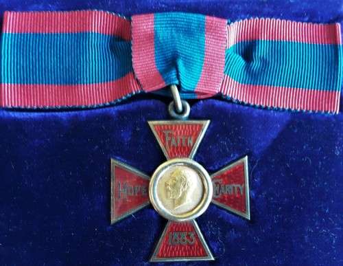 Royal Red Cross 1st Class Medal