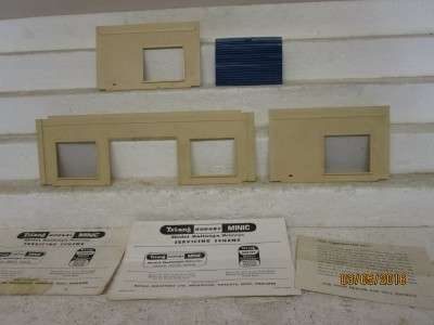 DIE CAST : DINKY TOY SERVICE STATION - LOT 860H