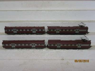 HO SCALE: LIMA SAR SUBURBAN SET - LOT 964H