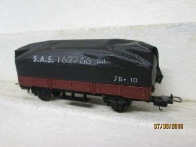 HO SCALE : LIMA SAR ES WITH TARP - LOT 171J