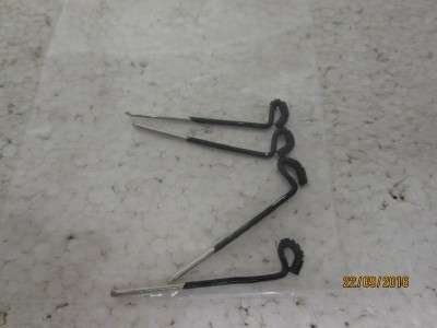 HO SCALE SAR LOCOMOTIVE / ROLLING STOCK AIR PIPE HOSES x4 (Reduced to clear) - LOT 36L