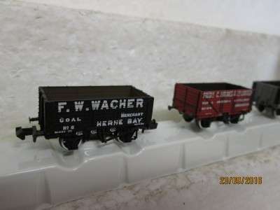 N SCALE : GRAHAM FARISH x3 OPEN GOODS - LOT 255K