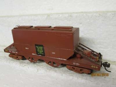 HO SCALE SAR FKJ CLOSED HOPPER (LIME) - LOT 317K