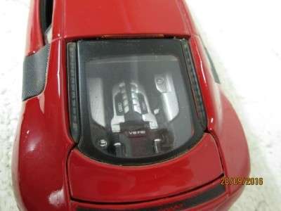 DIE CAST 1:24 SCALE MAISTO AUDI R8 - LOT 341K