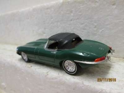 DIE CAST MATCHBOX DINKY : E-TYPE JAGUAR - LOT 831K