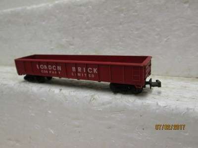 N SCALE : LIMA LONDON BRICK CONDOLA - LOT 469L