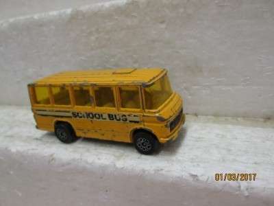 DIE CAST CORGI JUNIOR MERCEDES BENZ SCHOOL BUS - LOT 795L