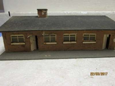 HO SCALE : x3 ABLUTION BLOCKS (SAR) - LOT 901L