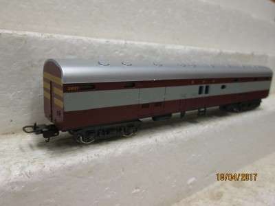 HO SCALE : LIMA SAR TRANS KAROO BAGGAGE CAR - LOT 949L