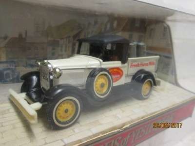 DIE CAST MOY Y-35 1930 MODEL A FORD (FRESH FARM MILK) - LOT 360M