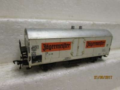 HO SCALE MARKLIN JAGERMEIFTER BOX CAR (TRACK CLEANER) - LOT 757M