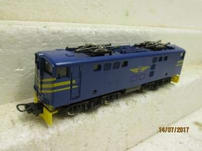 HO SCALE : LIMA SAR BLUE 5E ELECTRIC DUMMY LOCO - LOT 497N