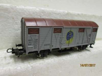HO SCALE : LIMA SNCF BOX CAR (BOXED) - LOT 516N