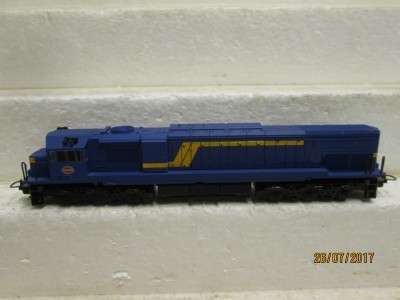 HO SCALE : LIMA SAR CLASS 34 BLUE DIESEL (DUMMY) - LOT 550N
