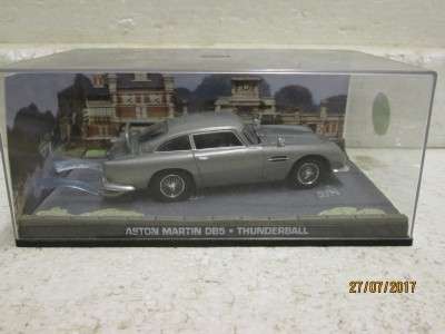 DIE CAST : 007 COLLECTION - ASTON MARTIN DB5  'THUNDERBALL' - LOT 595N