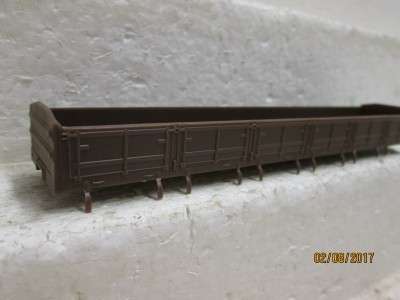 HO SCALE : CMD SAR DZ BROWN WAGON BODY - LOT 725N
