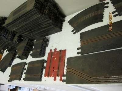 SCALEXTRIC : LARGE AMOUNT OF TRACK - LOT 183P