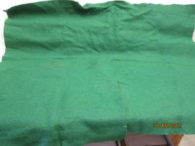 HO SCALE : THIN GREEN FELT MATERIAL - LOT 266P