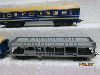 HO SCALE : LIMA SAR BLUE EXPRESS SET - LOT 503P