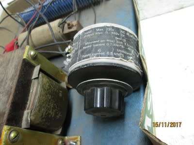 HO SCALE : TRANSFORMER WITH CONTROLLER - LOT 115Q