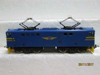 HO SCALE :  LIMA SAR 5E ELECTRIC LOCO DUMMY - LOT 370Q