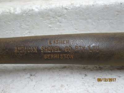 OLD STEAM TRAIN COAL SHOVEL (Reduced to clear) - LOT 389Q