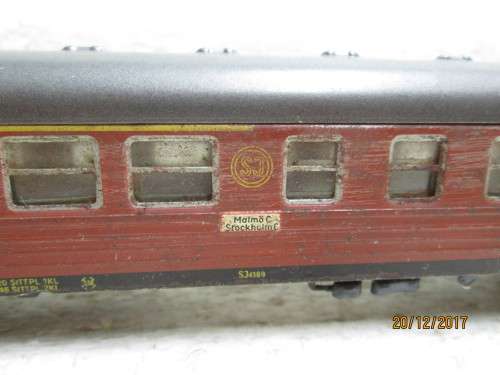 HO SCALE : MARKLIN SJ COACH - LOT 448Q