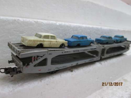 HO SCALE : LIMA SAR FS CAR CARRIER - LOT 492Q