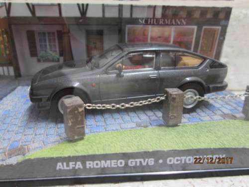 007 CAR COLLECTION No 73 : ALFA ROMEO GTV6 * OCTOPUSSY - LOT 576Q