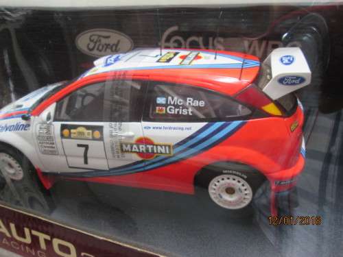 DIE CAST : 1:18 SCALE AUTOART FORD FOCUS WRC (RALLY CAR) - LOT 937Q