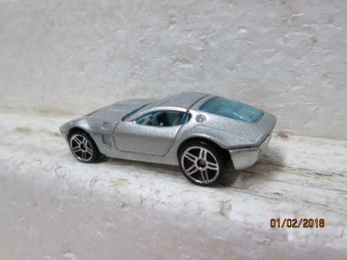 DIE CAST - HOTWHEELS FORD SHELBY CR-1 CONCEPT (Reduced to clear) - LOT 45R