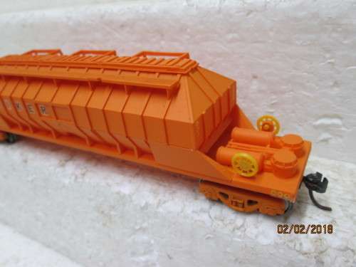 HO SCALE : SAR SUGAR WAGON (ORANGE) - LOT 176R