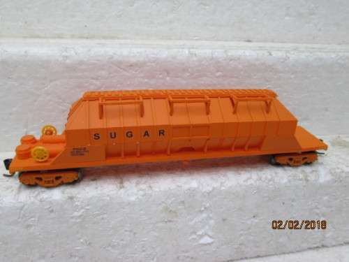 HO SCALE : SAR SUGAR WAGON (ORANGE) - LOT 176R