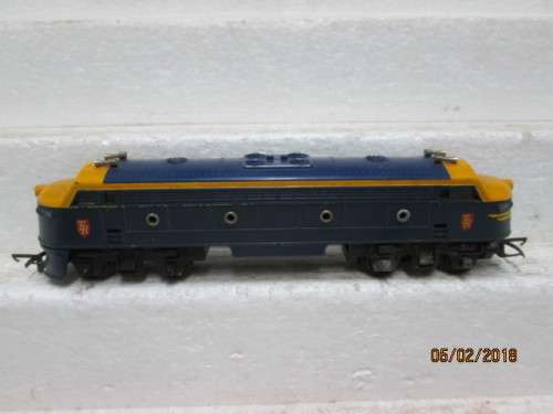 OO SCALE : TRI-ANG DIESEL LOCO - LOT 204R