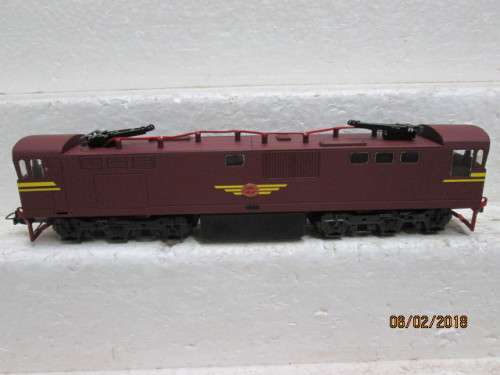 HO SCALE : SAR CLASS 7E BROWN ELECTRIC LOCO - LOT 290R