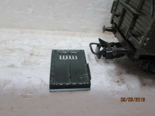 HO SCALE : MARKLIN SHORT CABOOSE - LOT 691R