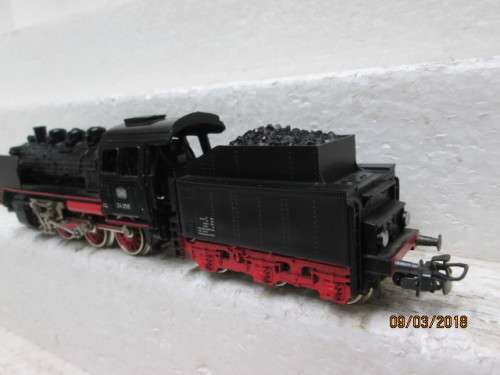 HO SCALE : MARKLIN DB 2-6-0  STEAM LOCO - LOT 695R