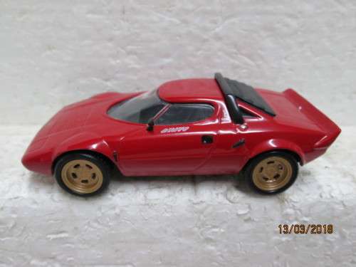 1:43 SCALE DIE-CAST DELPRADO LANCIA STRATUS - LOT 823R
