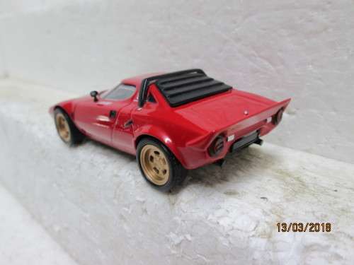1:43 SCALE DIE-CAST DELPRADO LANCIA STRATUS - LOT 823R