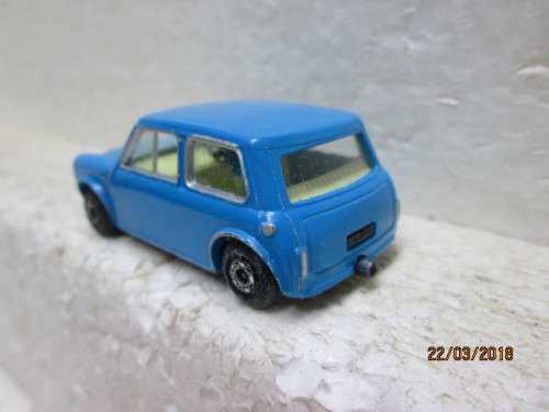 MATCHBOX SUPERFAST RACING MINI No 29 - LOT 220S