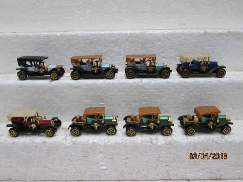DIE CAST : OLD TIMER CARS x8 - LOT 372S