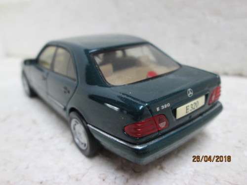 DIE CAST 1:43 SCALE : HERPA MERCEDES BENZ E CLASS - LOT 667S