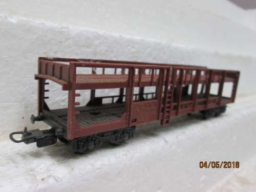 HO SCALE : LIMA SAR CAR CARRIER - LOT 875S