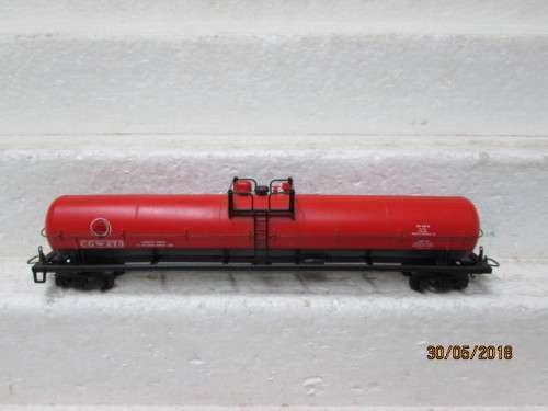 HO SCALE LIMA LONG TANKER (GREAT WESTERN) - LOT 166T