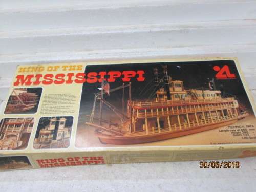 ARTESANIA LATINA "KING OF THE MISSISSIPPI" PADDLE WHEEL STEAM BOAT KIT (1:80 SCALE) - LOT 170T
