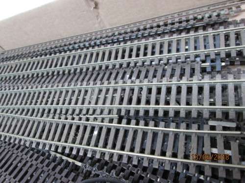 HO/OO SCALE ASSORTED NICKEL SILVER FLEXITRACK SHORT OFF-CUTS (BEERBOX) - LOT 276T