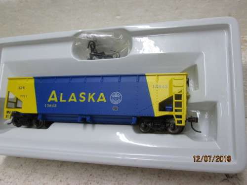 HO SCALE MODELPOWER 40' HOPPER (SOLID METAL BODY) BOXED - LOT 407T